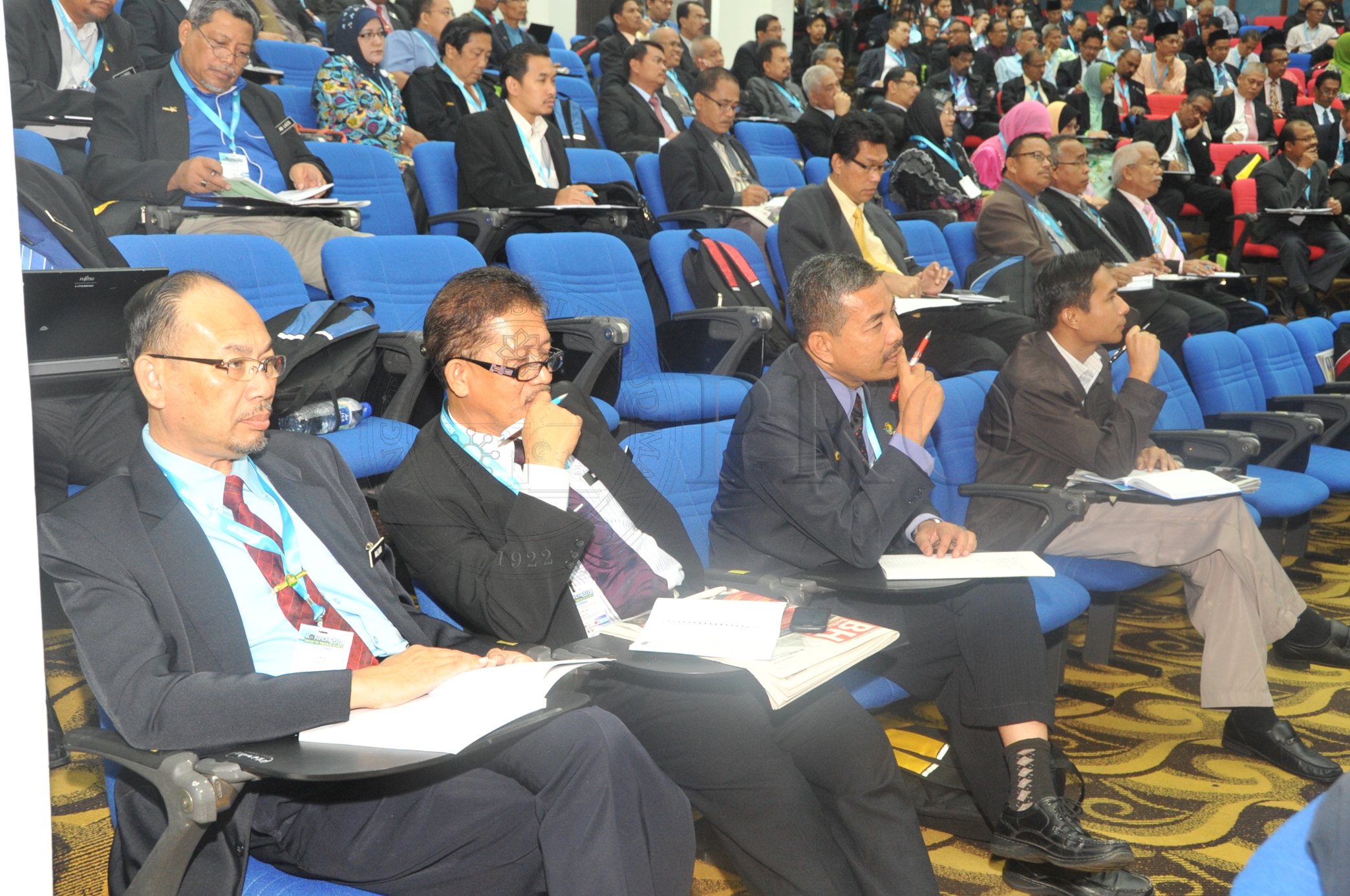 PRO 14 28 KONPEN PRO 7008